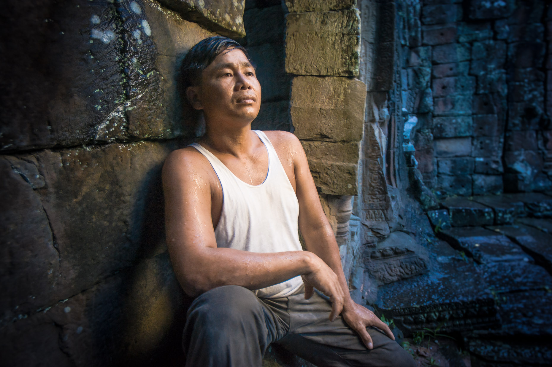 Environmental portrait of Khmer Rouge survivor Sun Phy